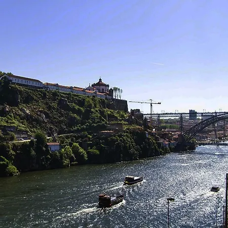Royal Suites Riverview By Homing Apartamento