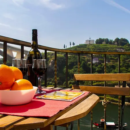 Royal Suites Riverview By Homing * Porto