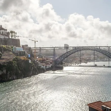 Royal Suites Riverview By Homing Apartment Porto