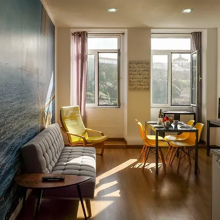 Royal Suites Riverview By Homing * Porto
